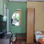 招待所 радеви *